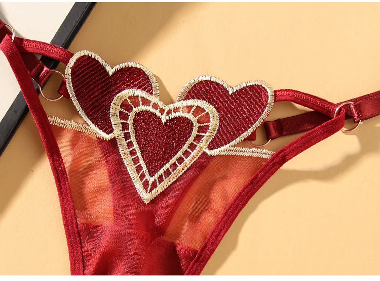 Lingerie Sexy Coração Bordado Cintura Baixa