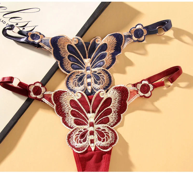 Calcinha feminina em Renda Borboleta Malha Ajustável