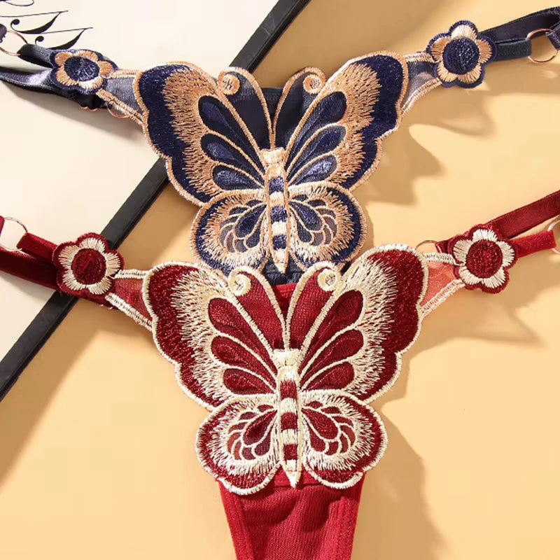Calcinha feminina em Renda Borboleta Malha Ajustável