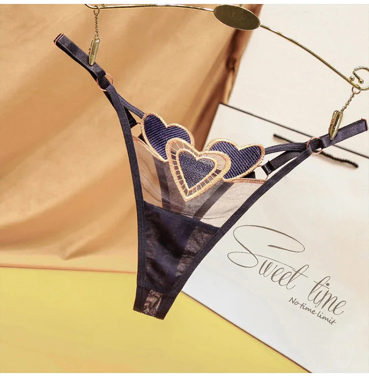 Lingerie Sexy Coração Bordado Cintura Baixa
