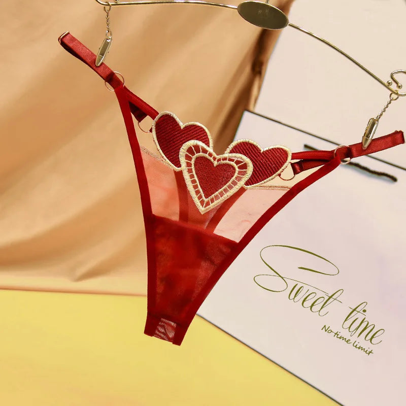 Lingerie Sexy Coração Bordado Cintura Baixa